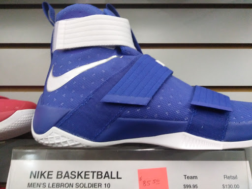 Sporting Goods Store «All American Sporting Goods», reviews and photos, 3230 Summer Ave, Memphis, TN 38112, USA