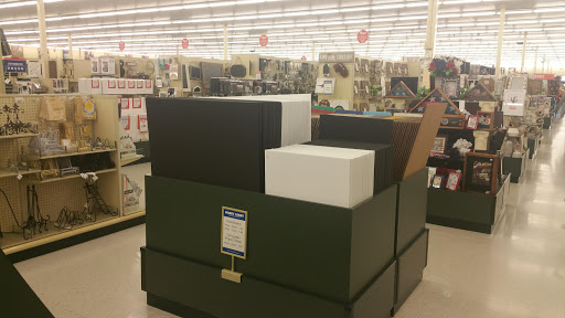 Craft Store «Hobby Lobby», reviews and photos, 5045 Glencrossing Way, Cincinnati, OH 45238, USA
