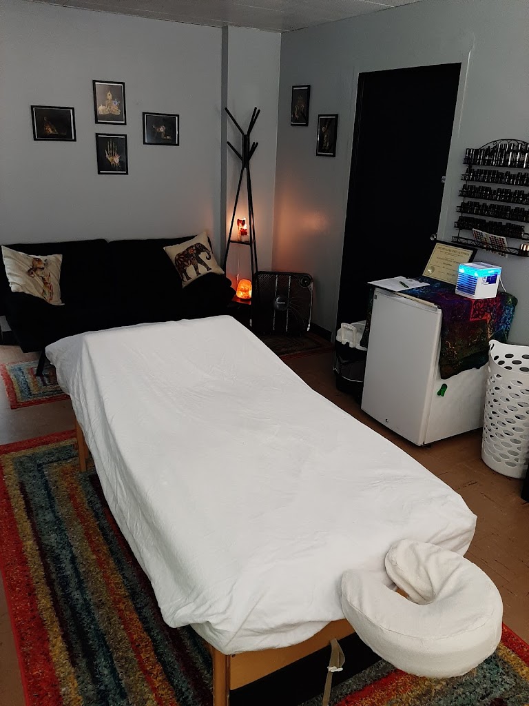 A Touch of Health Therapeutic Massage 82601