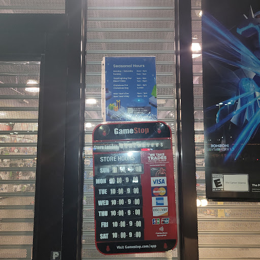 Video Game Store «GameStop», reviews and photos, 6451 W Diversey Ave G9, Chicago, IL 60707, USA