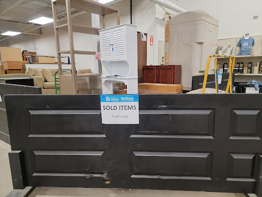 Building Materials Store «Twin Cities Habitat for Humanity ReStore», reviews and photos, 510 County Rd D West, New Brighton, MN 55112, USA