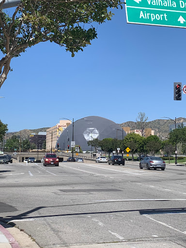 Post Office «United States Postal Service», reviews and photos, 2140 N Hollywood Way, Burbank, CA 91505, USA