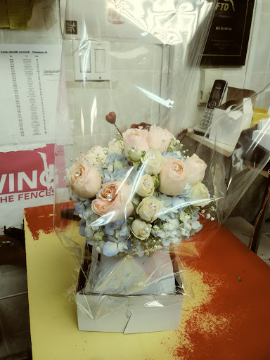 Florist «Bee Flowers», reviews and photos, 2637 E Allegheny Ave, Philadelphia, PA 19134, USA