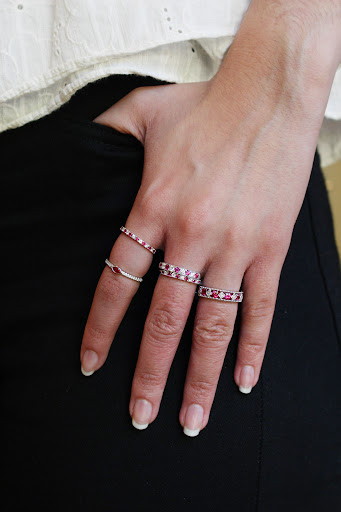 Jewelry Store «Deja & Co. Exquisite Jewels», reviews and photos, 14567 Big Basin Way, Saratoga, CA 95070, USA