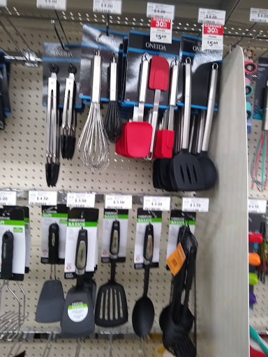 Discount Store «Big Lots», reviews and photos, 6282 Pearl Rd, Parma Heights, OH 44130, USA