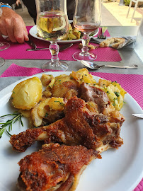 Confit de canard du Restaurant français Auberge le Colombier à La Roque-Gageac - n°8