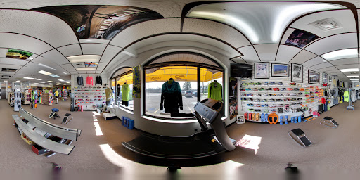 Shoe Store «PRO BIKE+RUN Robinson», reviews and photos, 3100 Robinson Ln, Pittsburgh, PA 15205, USA