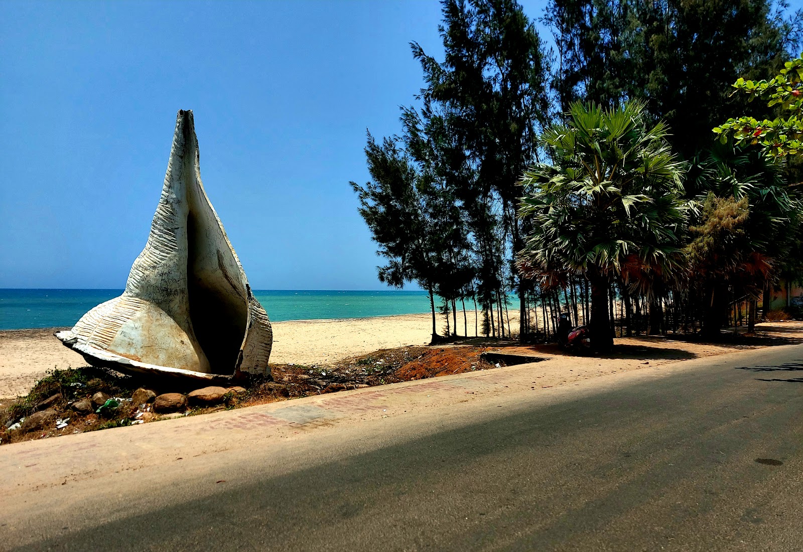 Sanguthurai Beach photo #8