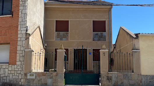 Casa González C. Tabanera, 1, 40250 Mozoncillo, Segovia, España