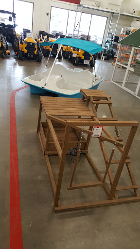 Home Improvement Store «Tractor Supply Co.», reviews and photos, 2000 Lakeville Hwy a, Petaluma, CA 94954, USA