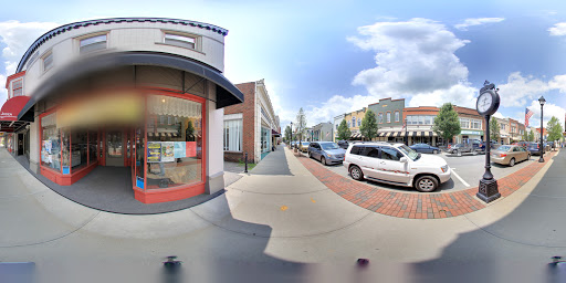 Jewelry Store «Joden Jewelers», reviews and photos, 144 S Broad St, Grove City, PA 16127, USA