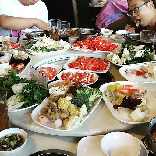 Chinese Hot Pot Buffet ( 重慶火鍋 ）