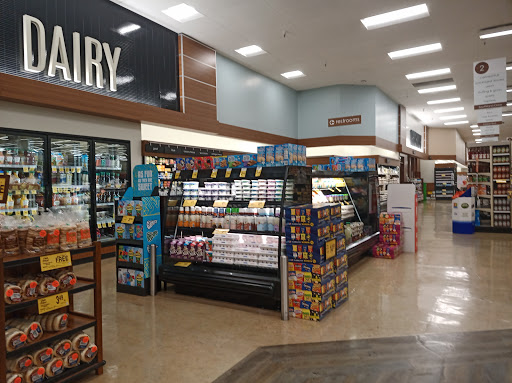 Grocery Store «Safeway», reviews and photos, 22280 Foothill Blvd, Hayward, CA 94541, USA