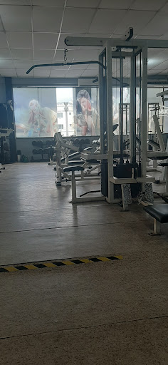 Logo da empresa - Top 4 fitness