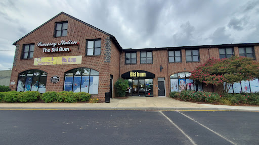 Outdoor Sports Store «The Ski Bum», reviews and photos, 218 E Main St #101, Newark, DE 19711, USA