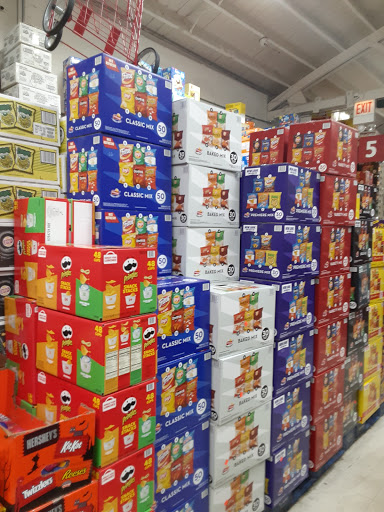 Grocery Store «THE WAREHOUSE FOOD MARKET», reviews and photos, 538 W 119th St, Chicago, IL 60628, USA