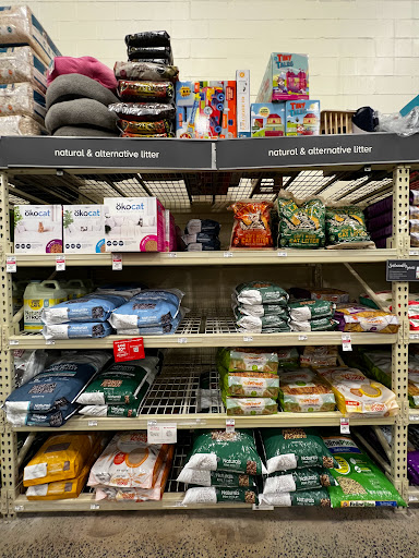 Pet Supply Store «PetSmart», reviews and photos, 67 Consumer Square, Plattsburgh, NY 12901, USA