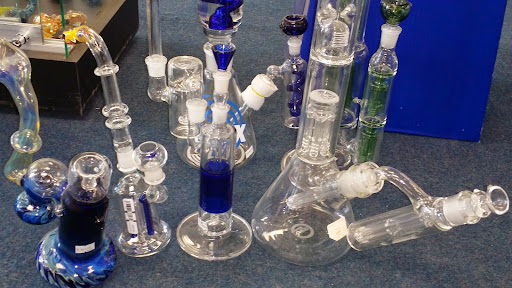 Tobacco Shop «Smoke N Pipes Smoke Shop», reviews and photos, 5306 Washington Ave, Houston, TX 77007, USA