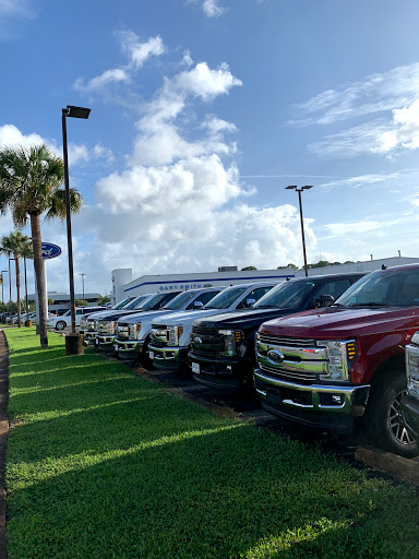 Car Dealer «Gary Smith Ford», reviews and photos, 1 Beal Pkwy NW, Fort Walton Beach, FL 32548, USA