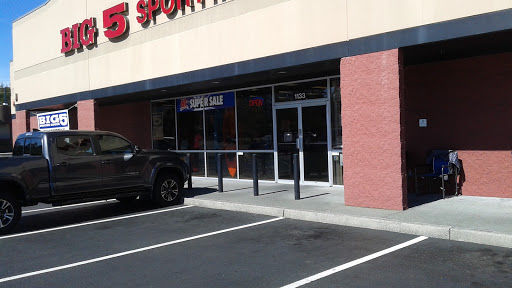 Sporting Goods Store «Big 5 Sporting Goods - Aurora Village», reviews and photos, 1133 N 205th St, Shoreline, WA 98133, USA