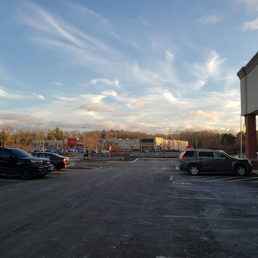 Department Store «Target», reviews and photos, 1922 E Main St, Torrington, CT 06790, USA