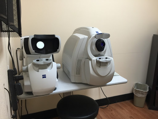 Eye Care Center «Hi Def Eyecare Center La Plata», reviews and photos, 40 Drury Dr, La Plata, MD 20646, USA