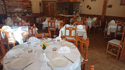 Restaurante Asador - La Abuela - C. de Abelardo Gallego, 10, 28740 Rascafría, Madrid, Spain
