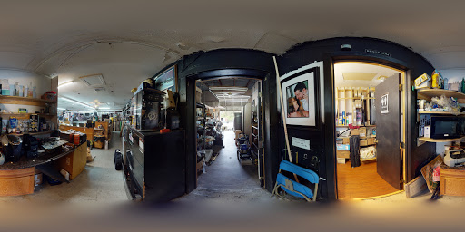 Pawn Shop «Fifth Avenue Jewelry & Pawn», reviews and photos, 8201 US-19, Port Richey, FL 34668, USA