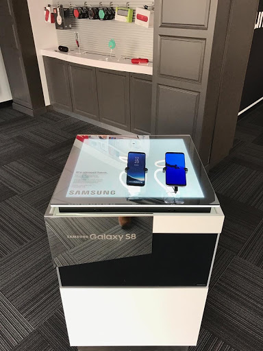 Cell Phone Store «Bronxville Verizon Wireless», reviews and photos, 89 Pondfield Rd, Bronxville, NY 10708, USA