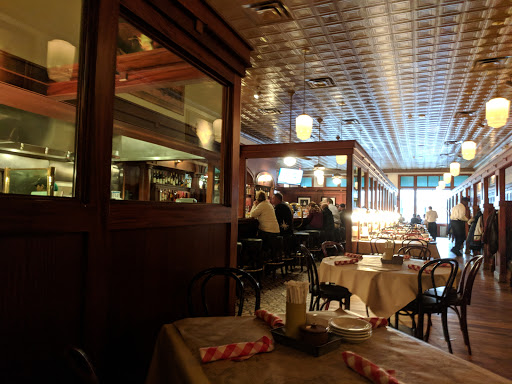 Shopping Mall «The Promenade Shops at Evergreen Walk», reviews and photos, 501 Evergreen Way #503, South Windsor, CT 06074, USA