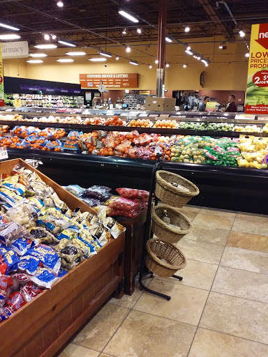 Supermarket «Giant Eagle Supermarket», reviews and photos, 1201 Mentor Ave, Painesville, OH 44077, USA