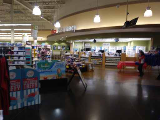 Grocery Store «Jewel-Osco», reviews and photos, 2401 US-12, Spring Grove, IL 60081, USA