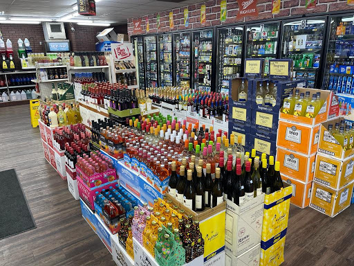 Liquor Store «Liquor Zone», reviews and photos, 3310 W Broadway, Louisville, KY 40211, USA