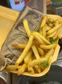 Frite du Chez Cleopatre. (Kebab - Burger) à Paris - n°7