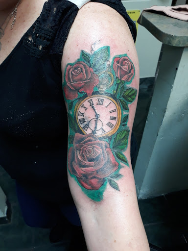 Tattoo Shop «Cool Cat Tattoos», reviews and photos, 3579 Powerline Rd, Oakland Park, FL 33309, USA