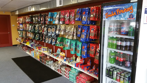 Tobacco Shop «Smoker Friendly Tobacco & Vape #28», reviews and photos, 7640 S Meridian St, Indianapolis, IN 46217, USA