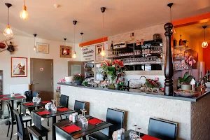 Restaurant Etna image