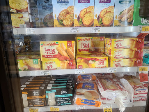 Grocery Store «Safeway», reviews and photos, 401 S. Roosevelt, Seaside, OR 97138, USA