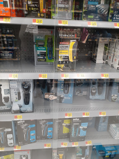 Department Store «Walmart Supercenter», reviews and photos, 4200 Dodge St, Dubuque, IA 52003, USA