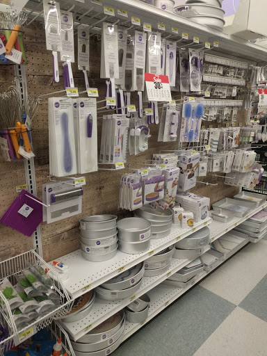 Fabric Store «Jo-Ann Fabrics and Crafts», reviews and photos, 30 A&S Dr, Paramus, NJ 07652, USA