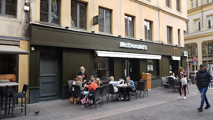 McDonald,s - 3 Rue du Palais, 57000 Metz, France