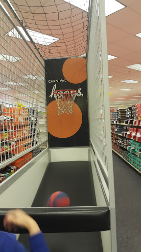 Shoe Store «Shoe Carnival», reviews and photos, 152 S Gary Ave, Bloomingdale, IL 60108, USA