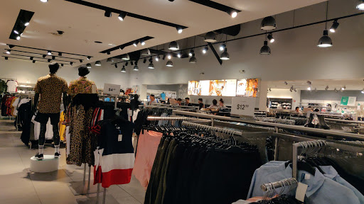 Clothing Store «H&M», reviews and photos, 1220 Great Mall Dr, Milpitas, CA 95035, USA