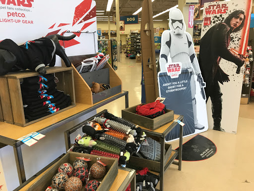 Pet Supply Store «Petco Animal Supplies», reviews and photos, 5047 E Marketplace Dr, Flagstaff, AZ 86004, USA