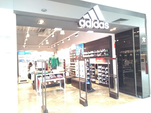 Adidas Store Gran Sur