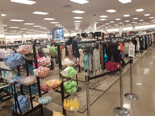 Department Store «Nordstrom Rack Centre at Post Oak», reviews and photos, 5000 Westheimer Rd #500, Houston, TX 77056, USA