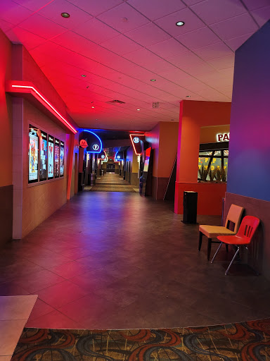 Movie Theater «Cobb Daytona Luxury Theatres», reviews and photos, 1850 Legend lane E100, Daytona Beach, FL 32114, USA