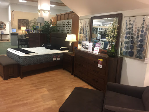 Furniture Store «Raymour & Flanigan Furniture and Mattress Store», reviews and photos, 2100 NJ-38, Cherry Hill, NJ 08002, USA