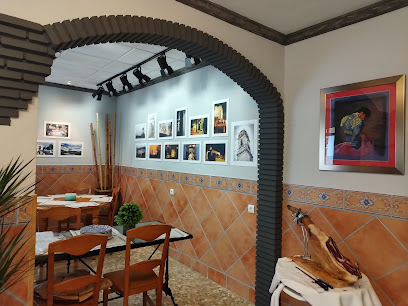 Bar restaurante Al-Compás - Urb. Juan Ramón Jiménez, Local, 14940 Cabra, Córdoba, Spain