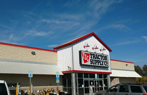 Home Improvement Store «Tractor Supply Co.», reviews and photos, 339 Rolling Hills Cir, Easley, SC 29640, USA